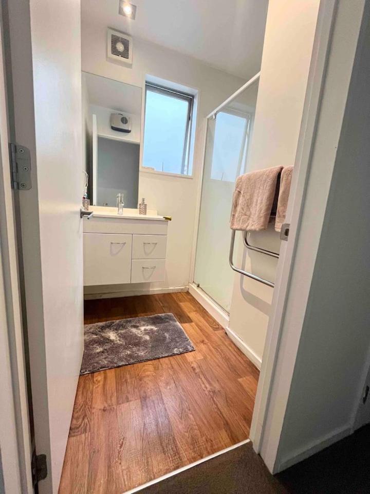 City Fringe Private Room - Your Urban Escape! Christchurch Esterno foto
